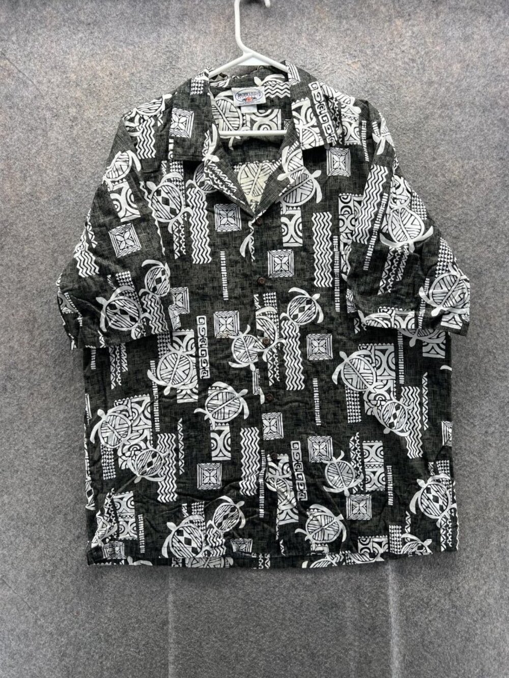 Pacific Legend Apparel Shirt Men XL Black Hawaiian Turtle Button Up Beach Aloha